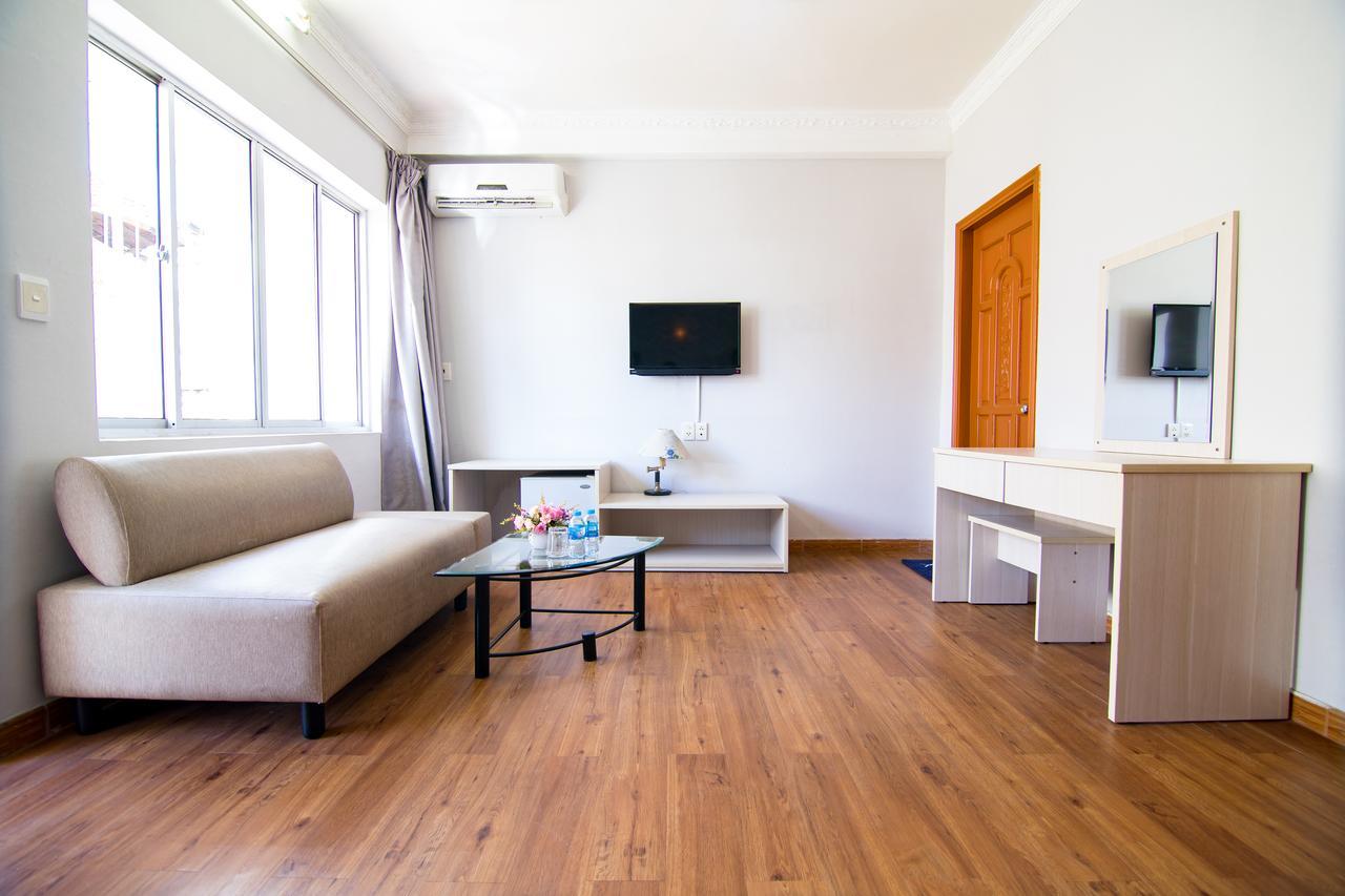 Quynh Giang Hotel Near Hiecc Ho Či Minovo Město Exteriér fotografie
